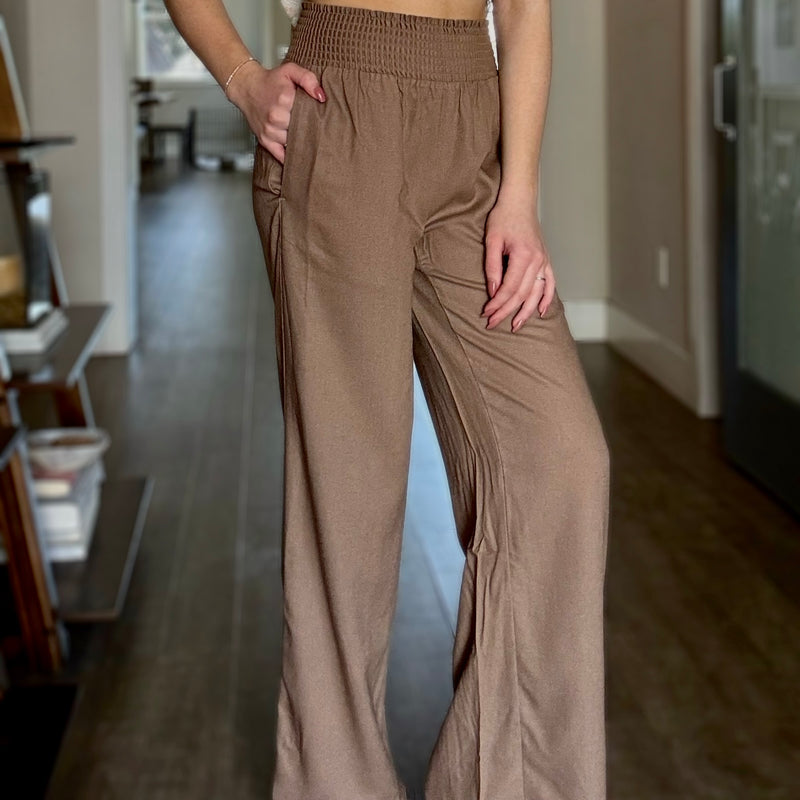 Wonder Off Linen Pants Mocha