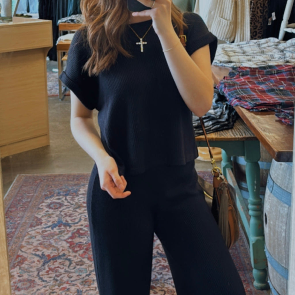 Quinny Ribbed Bottoms And Top Set