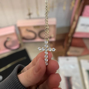 Cross Pendant Necklace