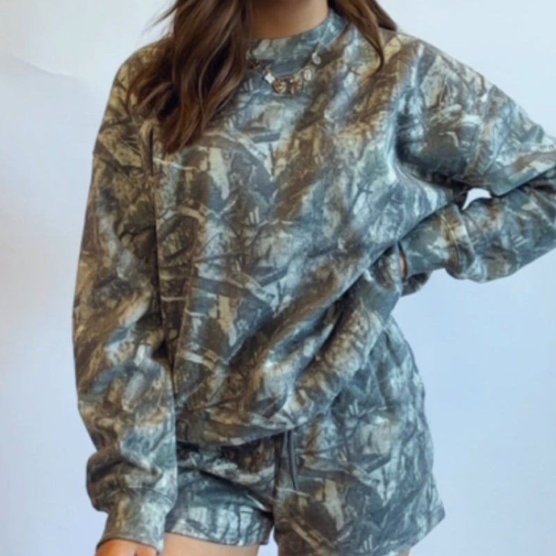 Wink Exclusive Camo Crew Neck Sweatshirt