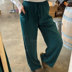 Hanna Wide Leg Crinkle Pants Emerald