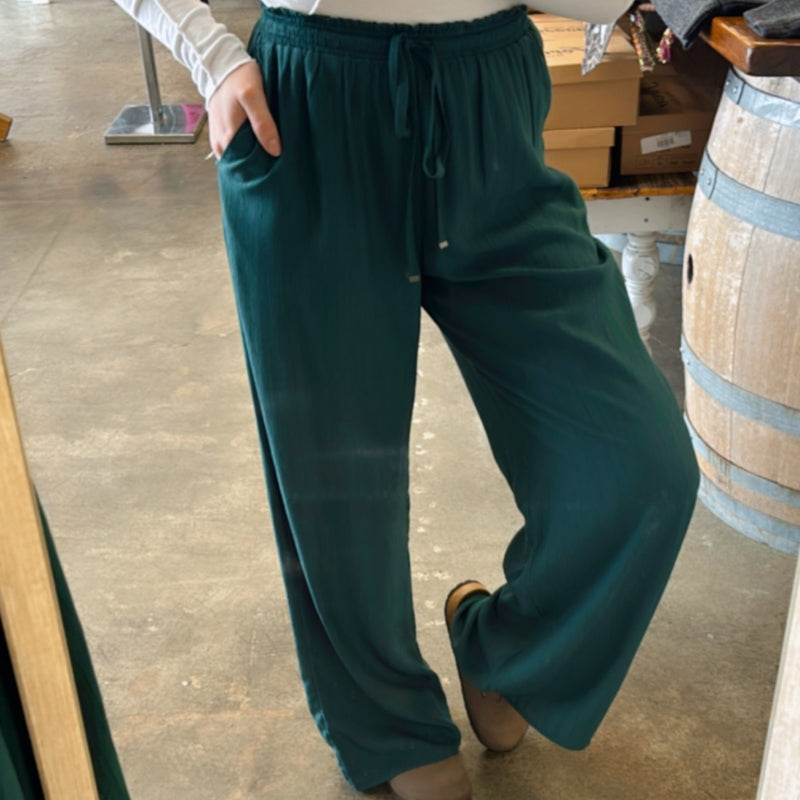 Hanna Wide Leg Crinkle Pants Emerald