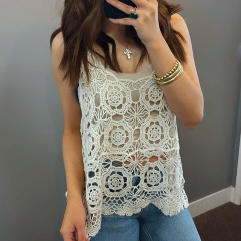 Crochet Sleeveless Long Cardigan