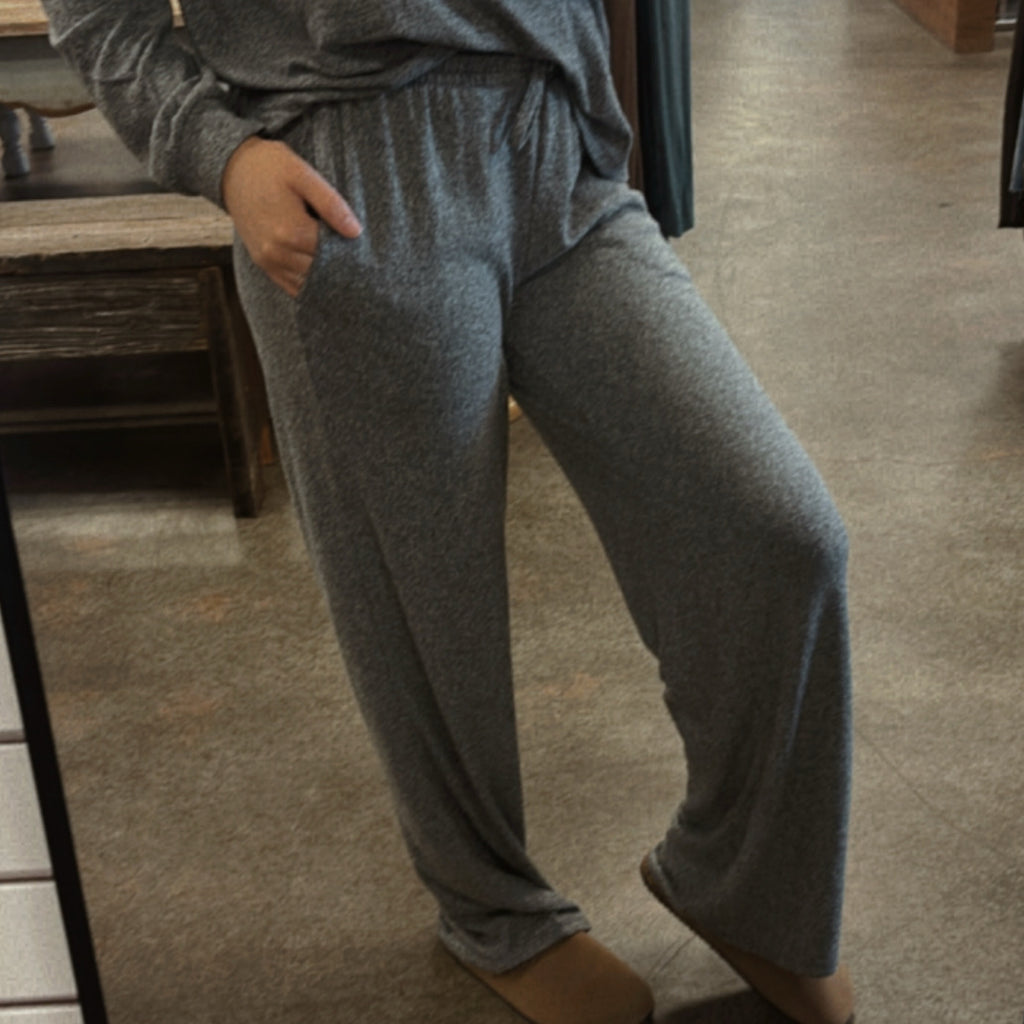 Expand Your Horizon Soft Hacci Wide Leg Bottoms Black