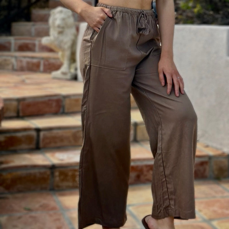 Wonder Off Linen Ankle Pants Mocha
