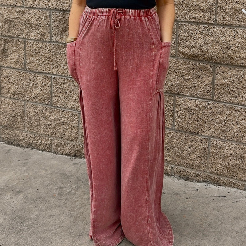 Taking Chances Elastic Waist Linen Bottoms