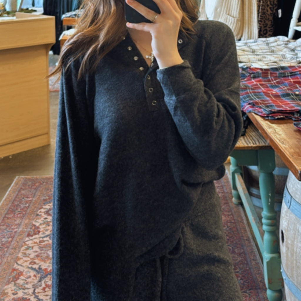Diannah Brushed Knit Relaxed Henley Black