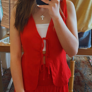 Just A Theory Tie Front Top Red