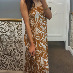 Tropical Escape Tropical Print Midi  Dress With Tie Back Detail