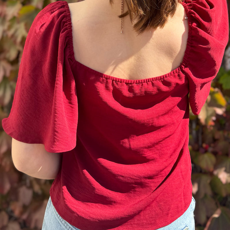 Logan Airflow Front Tie Top Red