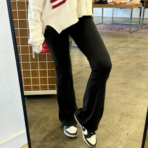 Miles Ahead Flared Leggings With Pockets