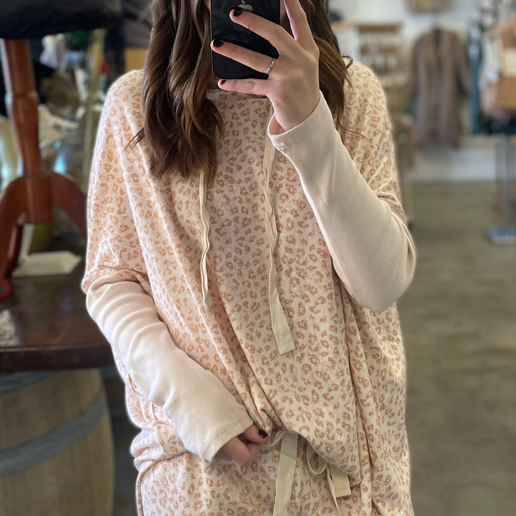 Cute & Cozy Leopard Print Set