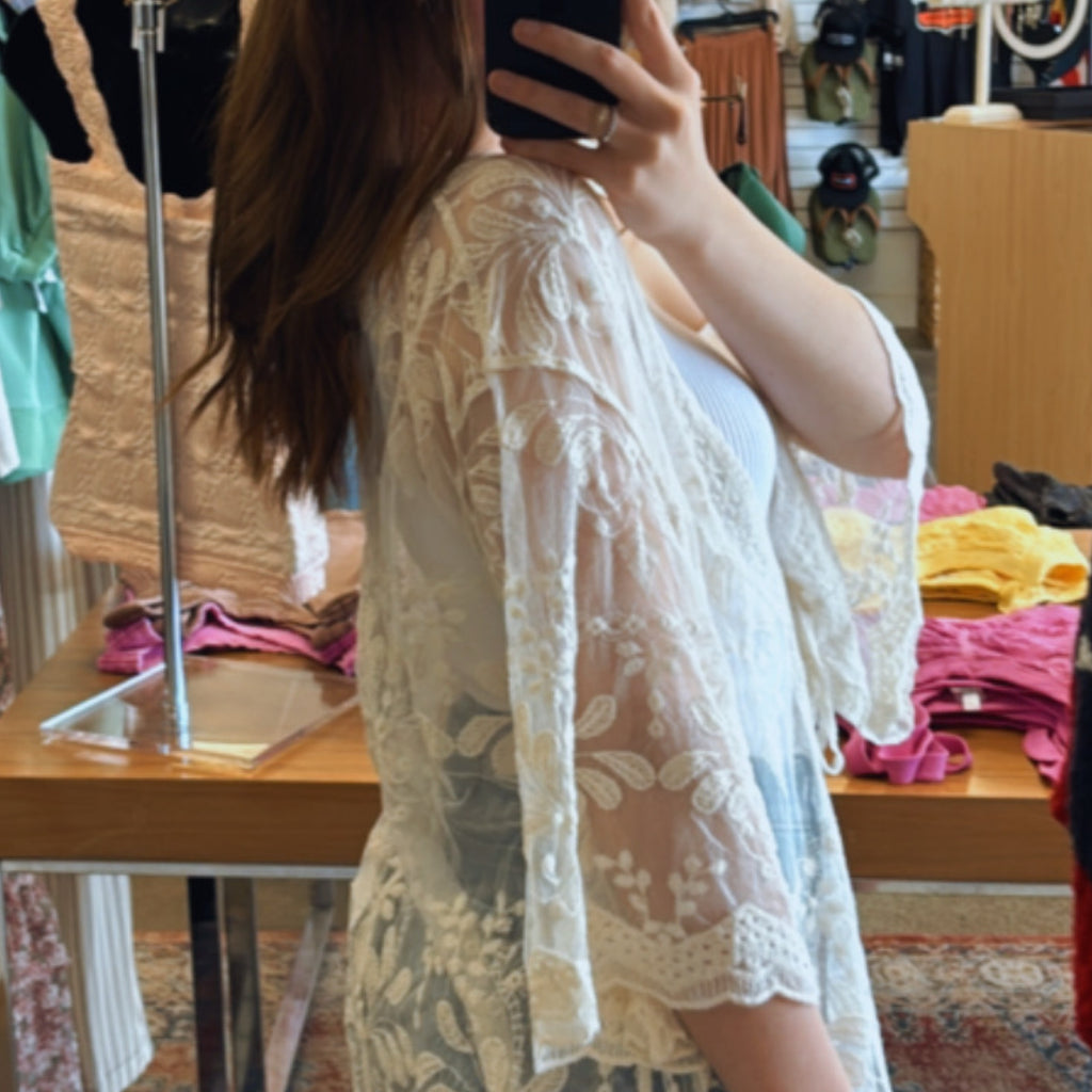 Simple Steps Floral Lace Kimono