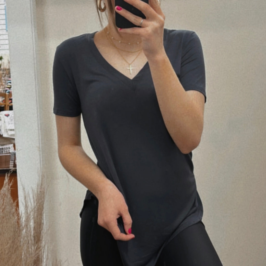 Super Chic V-Neck Short Sleeve Top Navy