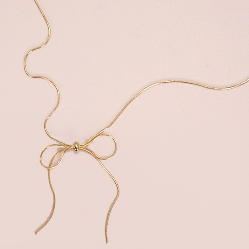 Snake Chain Bow Necklace