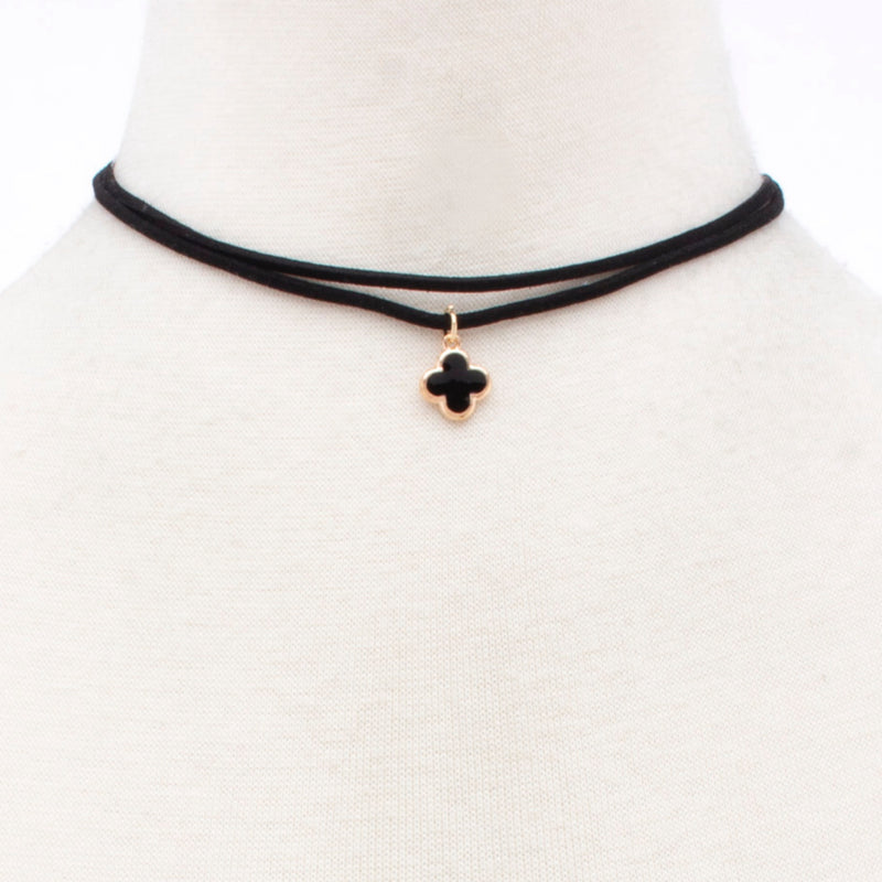 Flower Pendant Choker