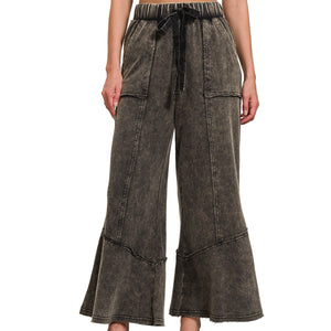 Sassy And Cute Flare Hem Pants Black