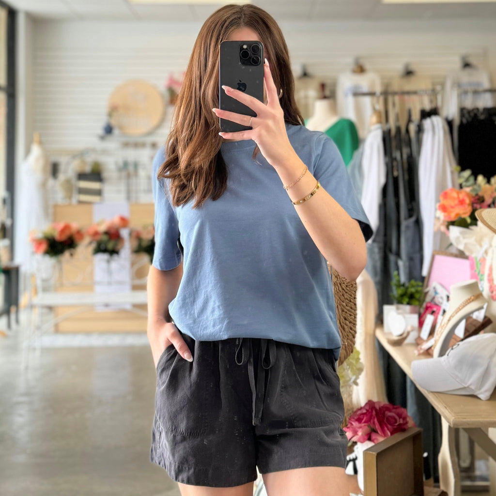 High Rise Tencel Shorts Black