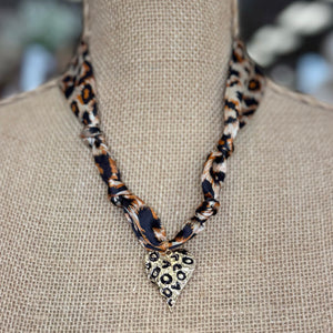 Heart Handmade Scarf Necklace Leopard