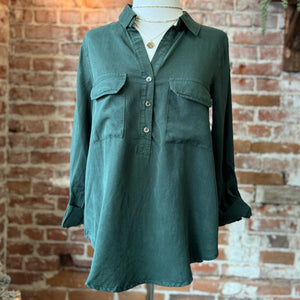 Get Going Woven Top Hunter Green