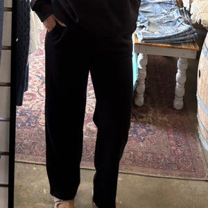 Lucky To Have You Sweatpants with Pockets Black