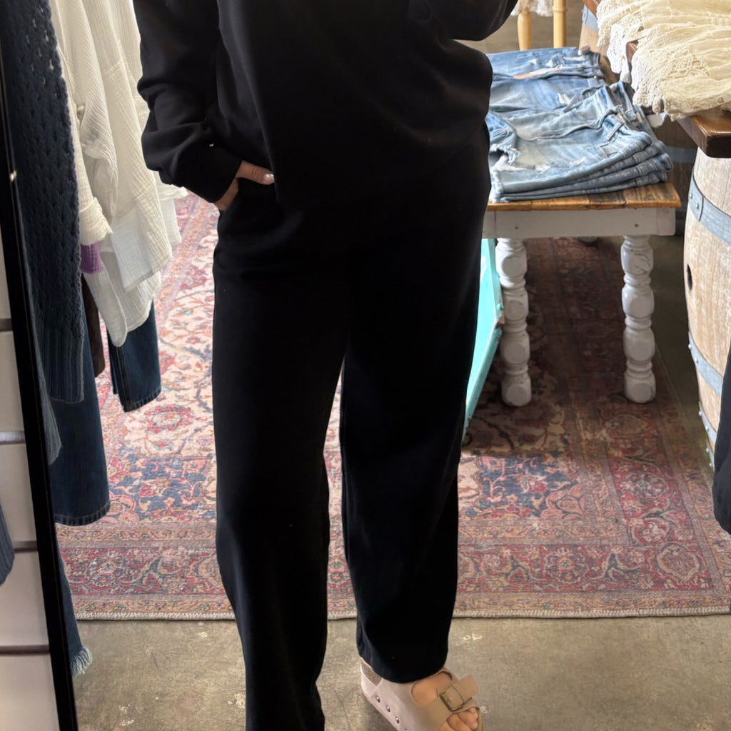Lucky To Have You Sweatpants with Pockets Black